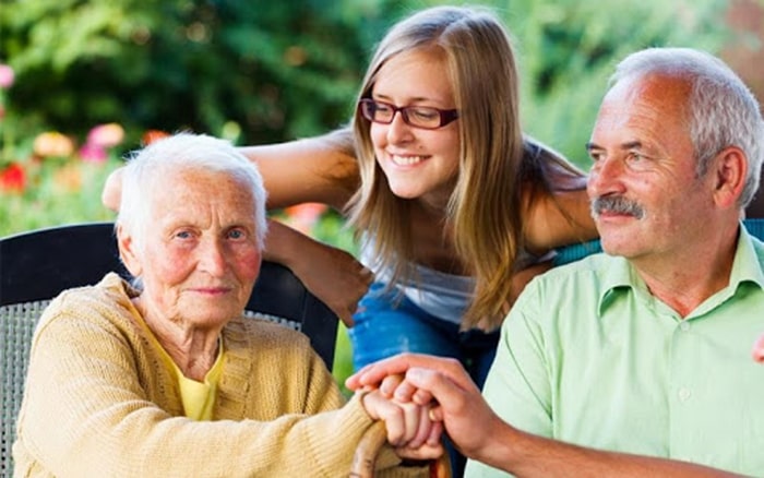 Kỹ năng giao tiếp với người lớn tuổi rút ngắn khoảng cách thế hệ